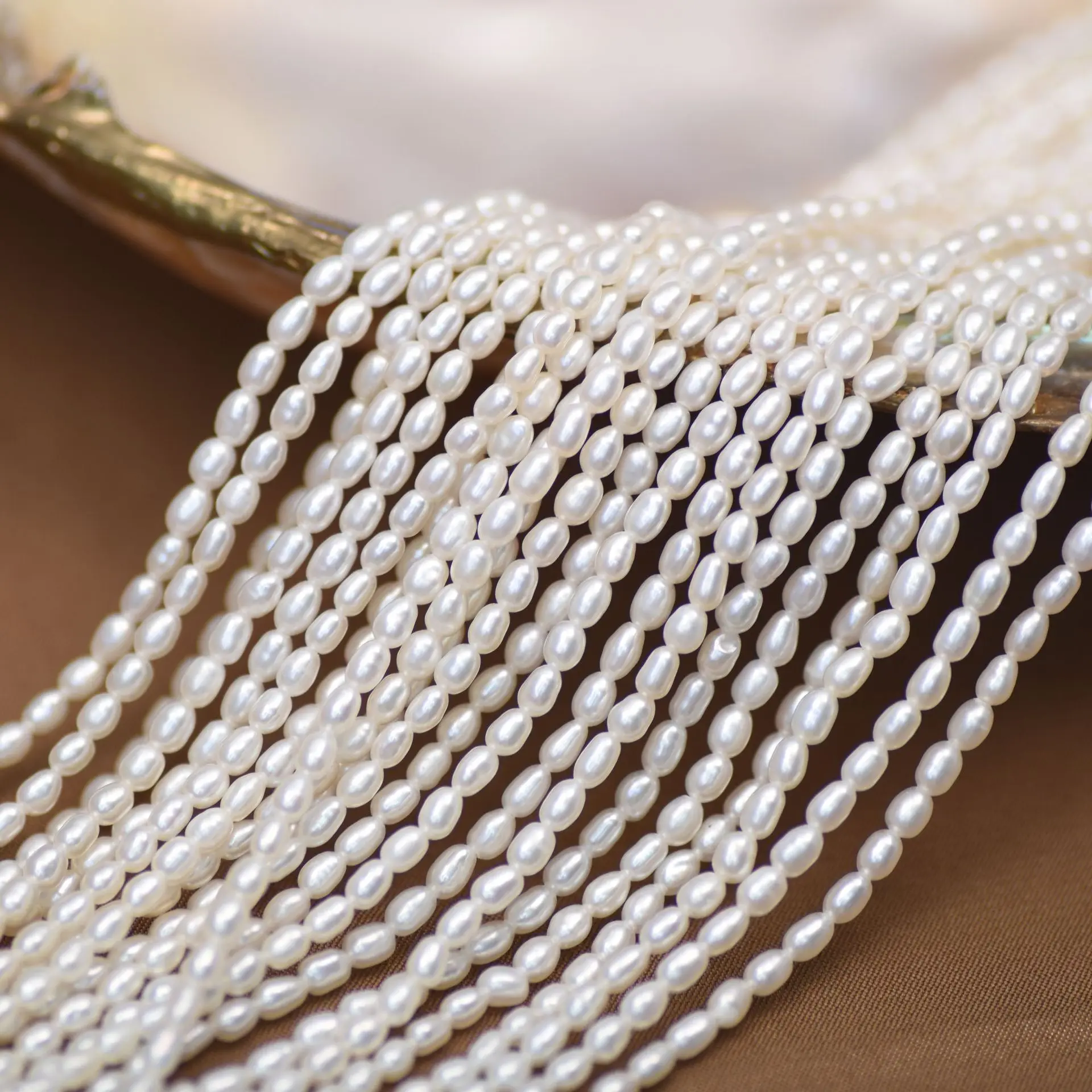 2 Strands Strong light 2.5-3mm Natural White Rice Pearl Strands Loose Beads For Necklace Bracelet Jewelry