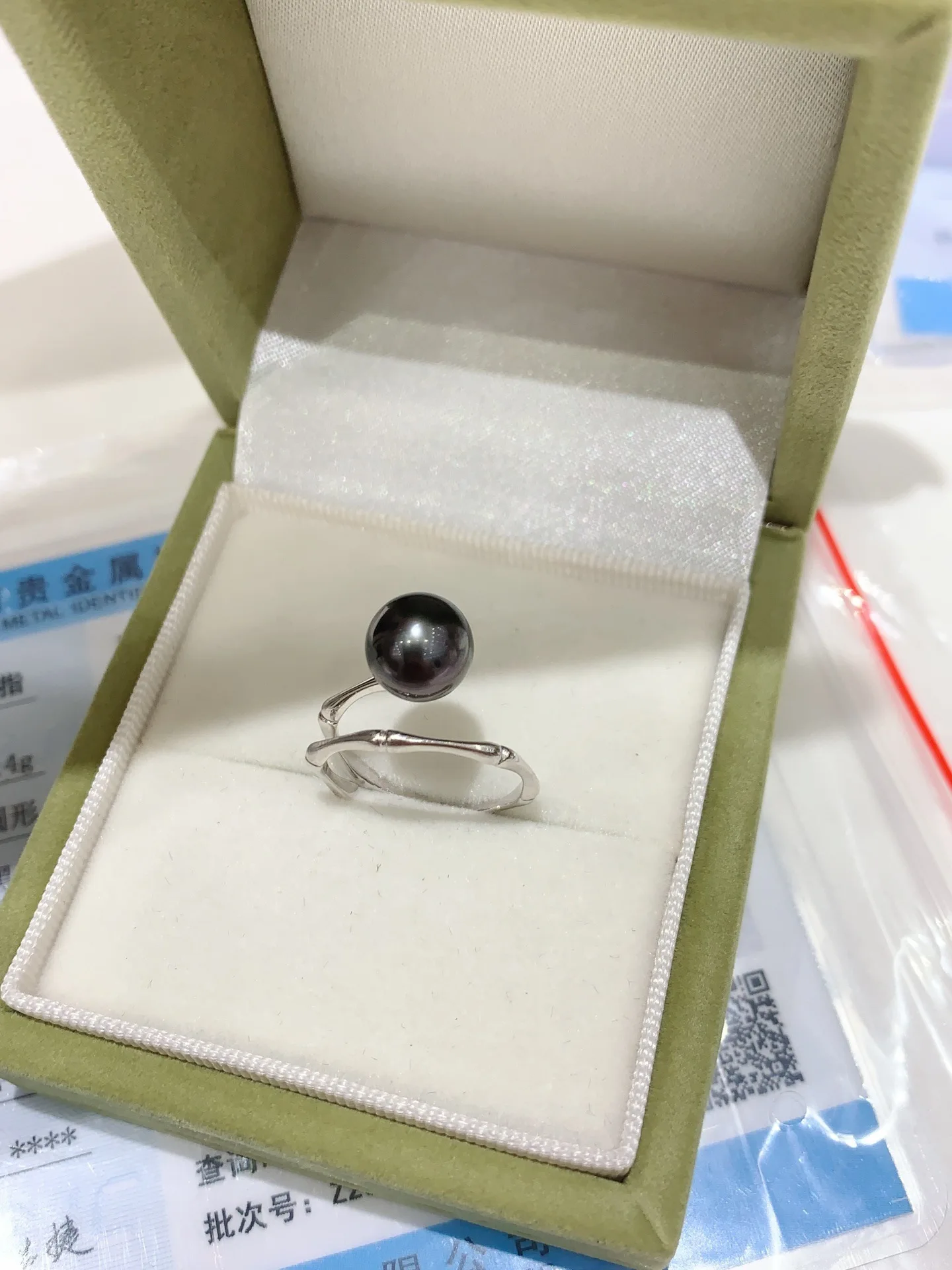 Elegant AAAA8-9mm Tahitian Black Pearl Ring, Adjustable S925 Silver Ring Band