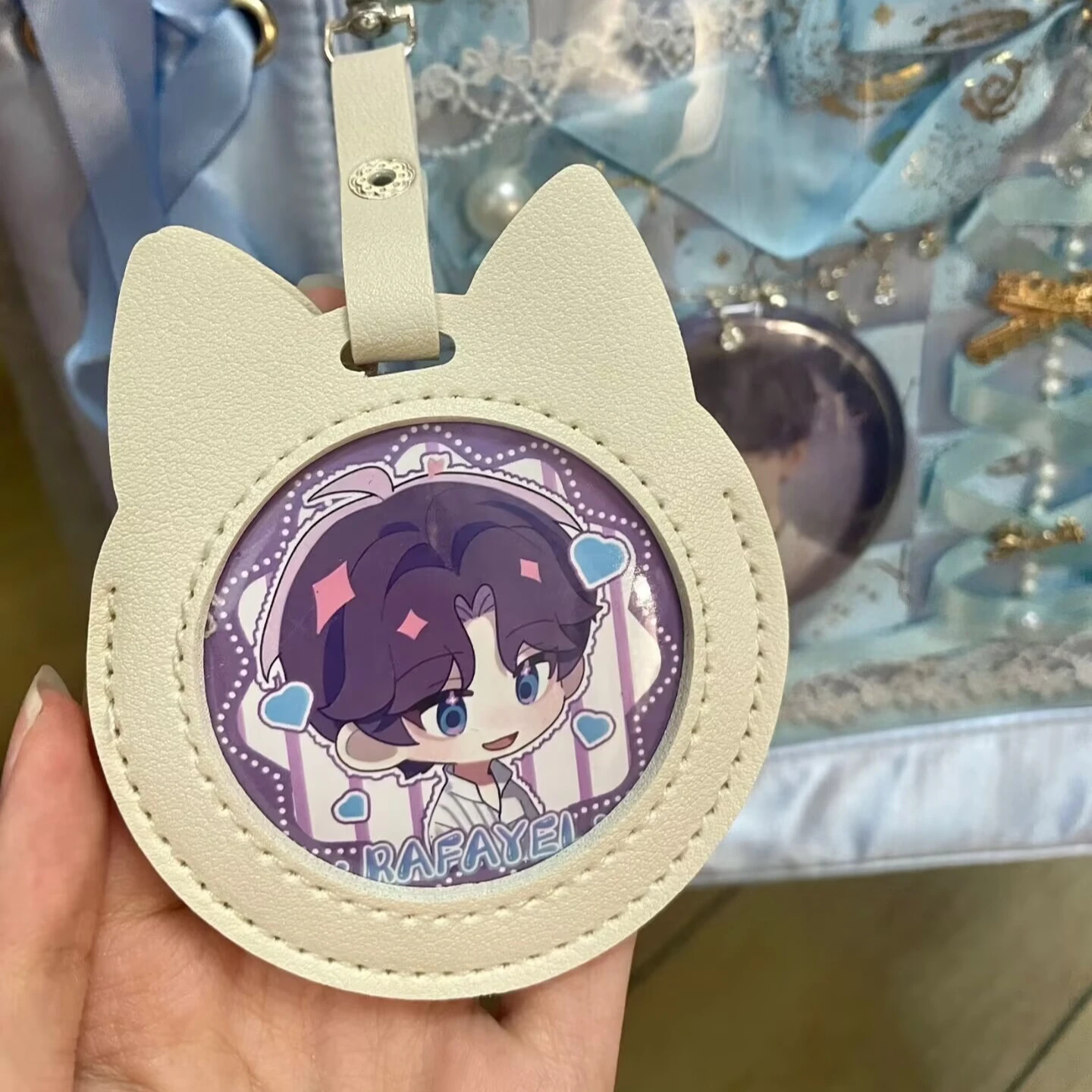 حافظة واقية معلقة على شكل حقيبة صغيرة من باجي، حقيبة صغيرة شفافة لتخزين شارة عرض الملحقات الطرفية الأنيمي