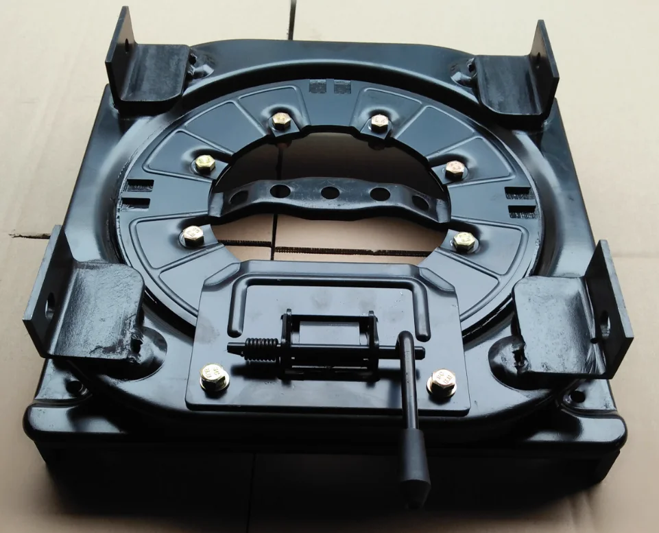

360 ° rotating seat base is easy to install rotating car seats