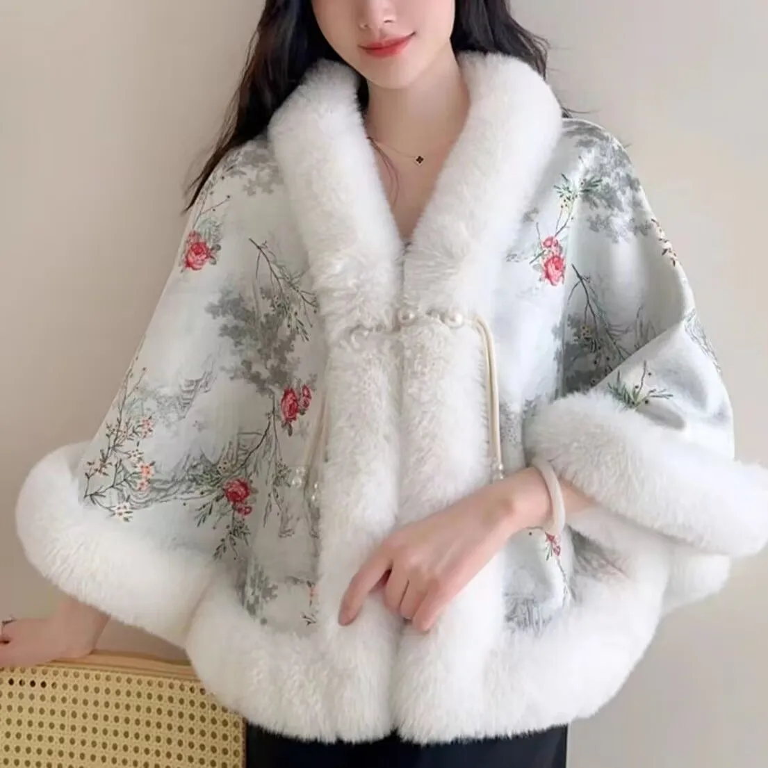 Cloak Poncho Capes New Chinese Style Qipao Shawl With Thickened Autumn Winter Imitate Fur Plush Women Cape Lady Coat Spring 2025