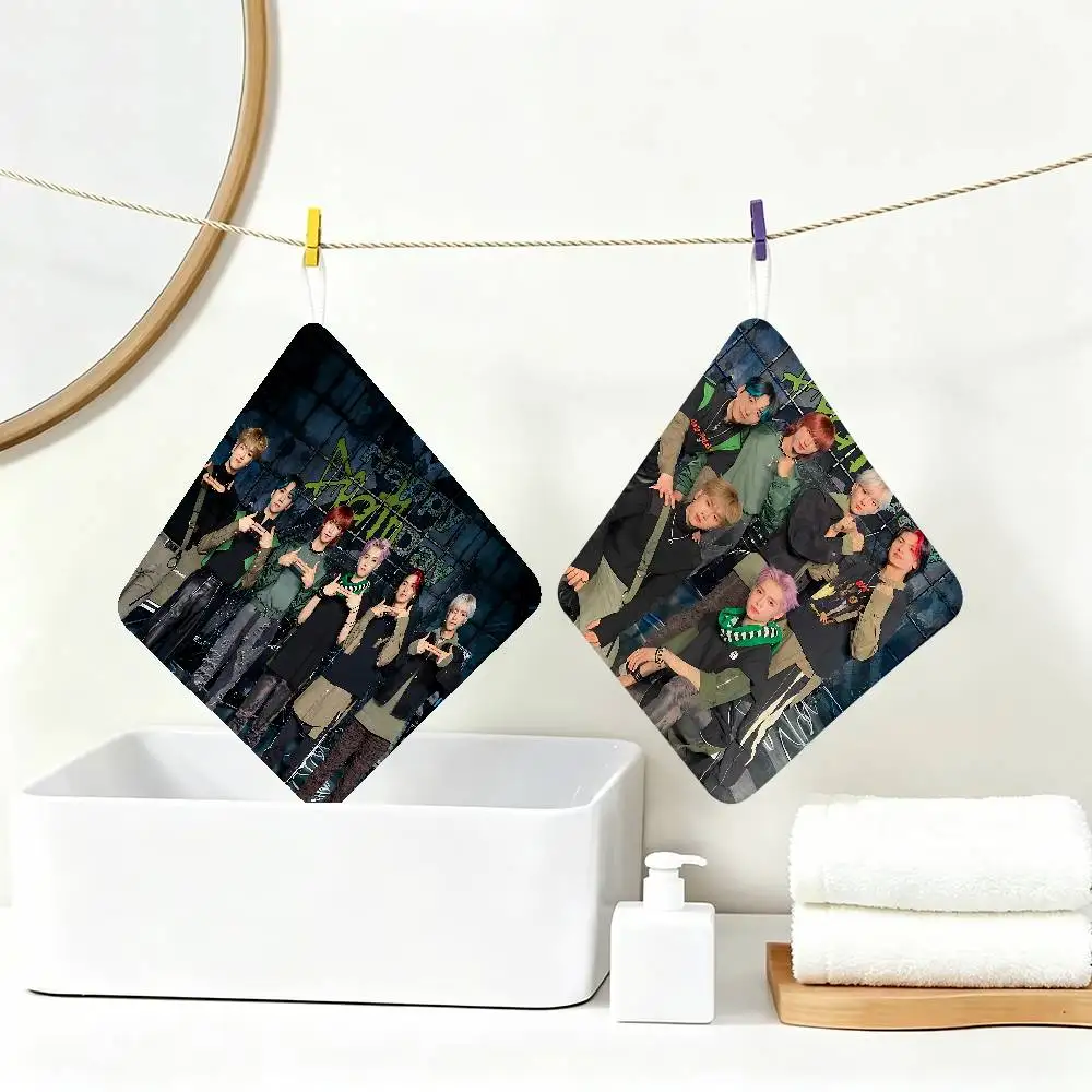Band X-Xdinary Heroes Hanging Style Hand Wiping Towel, Polyester Cotton, Anti-fade for Indoor Kitchen Living Room