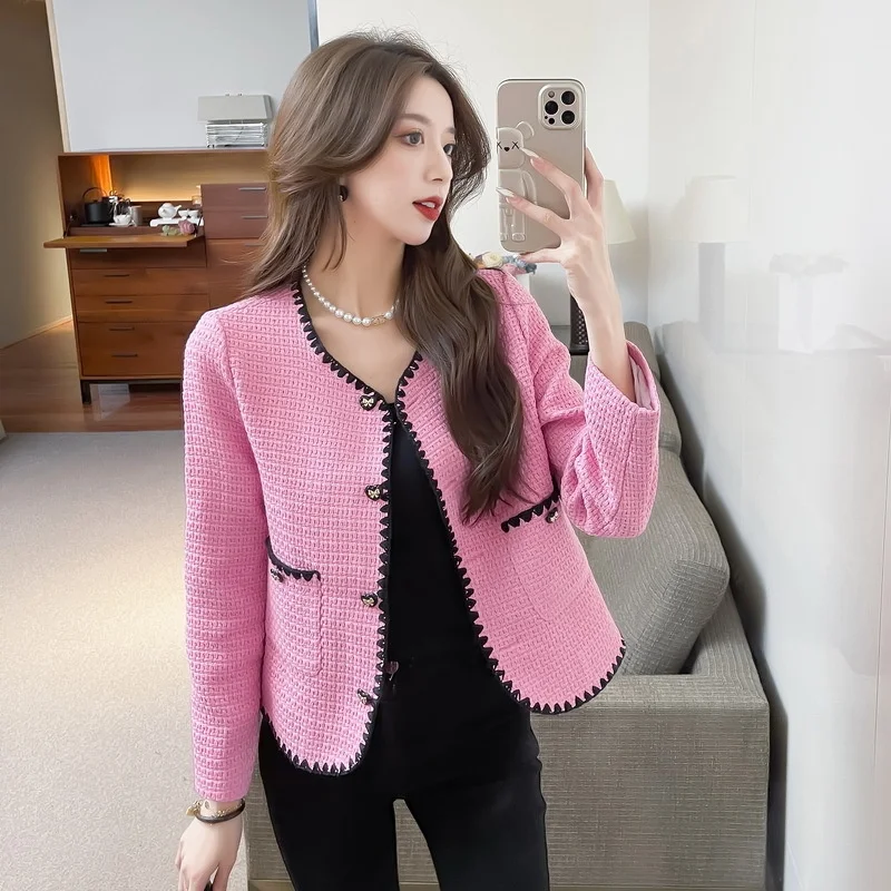 

Chic Women's Shell Embroidered Short Coat Autumn 2023 New Classic Round Neck Advanced Female Pink White Jacket