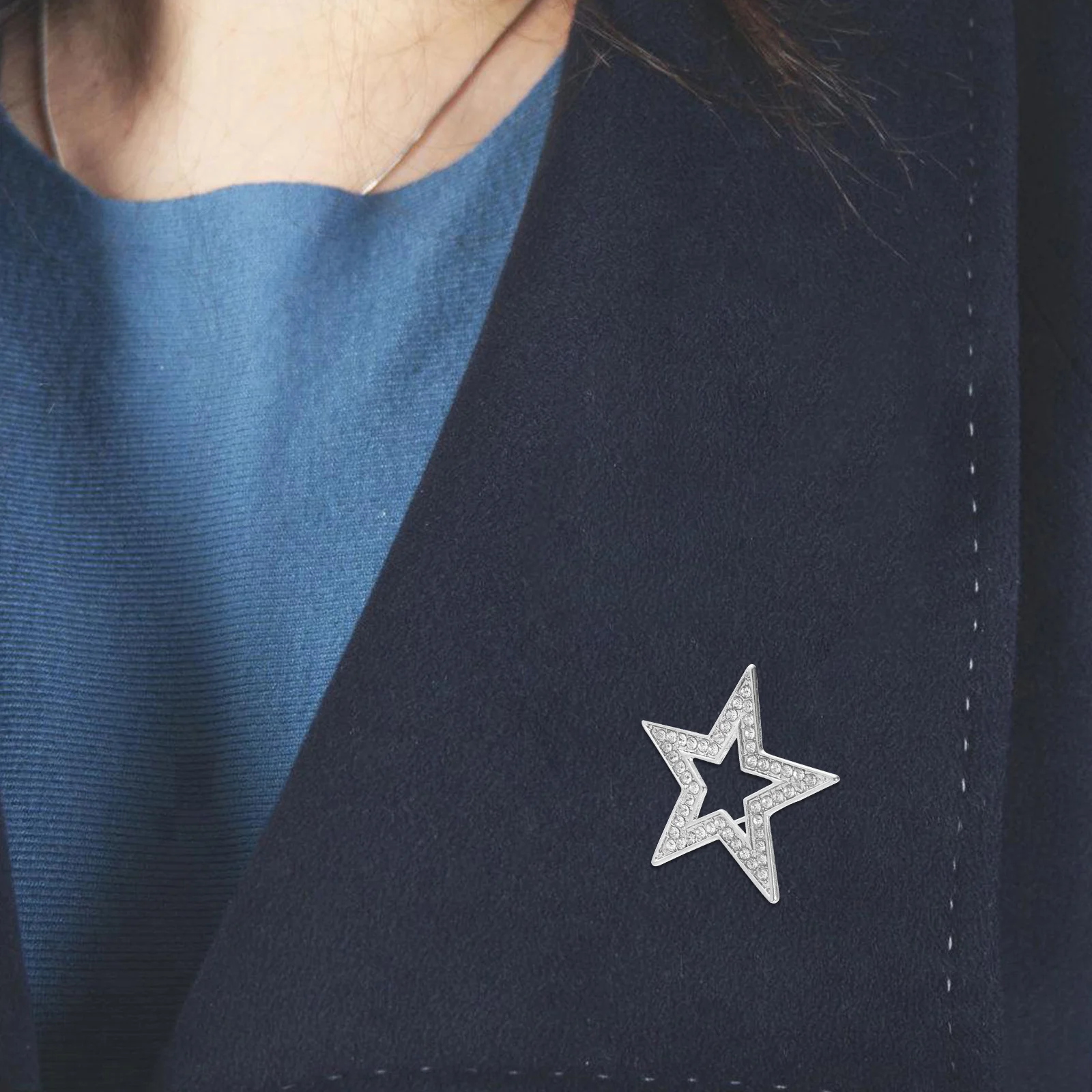 

2Pcs Zinc Alloy Five-Pointed Star Brooch Elegant Suit Pins Men Lapel Pin Dress Pin Scarf Clip Vintage Style Brooch