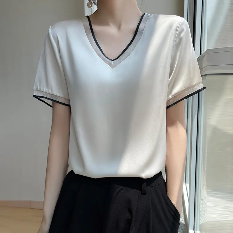 Summer T-shirts Short Sleeve V-neck Silk Satin Tshirt Solid Fashion Women's T-shirt Bottoming Tops Casual Office Lady Tshirt