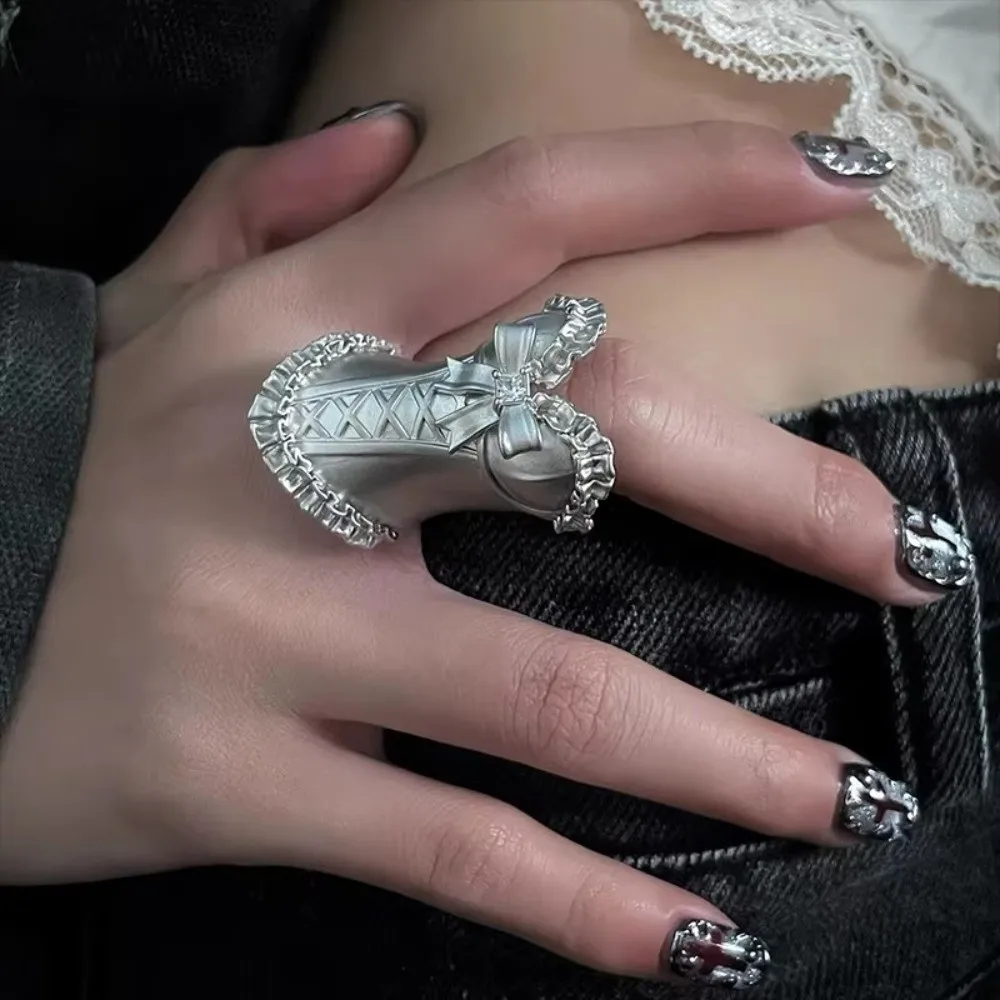 Elegant Geometric Corset Shape Ring Metal Adjustable Finger Ring Lady Princess Hem Ring for Party Club