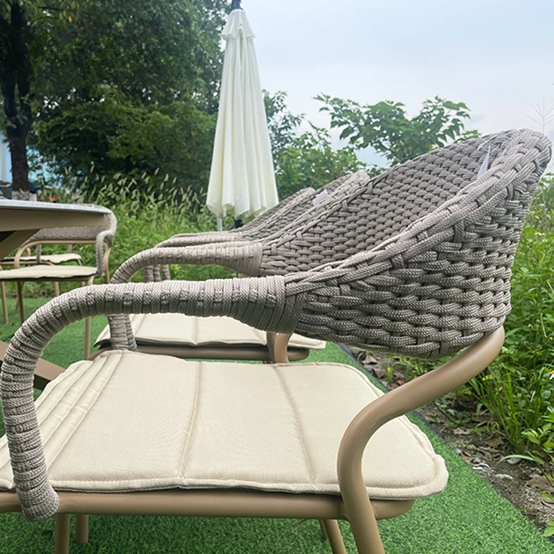 Mesas y sillas de mimbre nórdicas personalizables para ocio al aire libre, silla individual de mimbre para patio y balcón