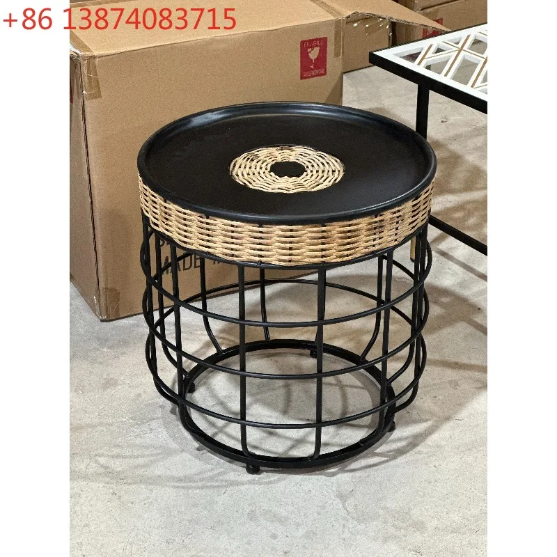 Retro wrought iron rattan craftsmanship small round table, coffee table