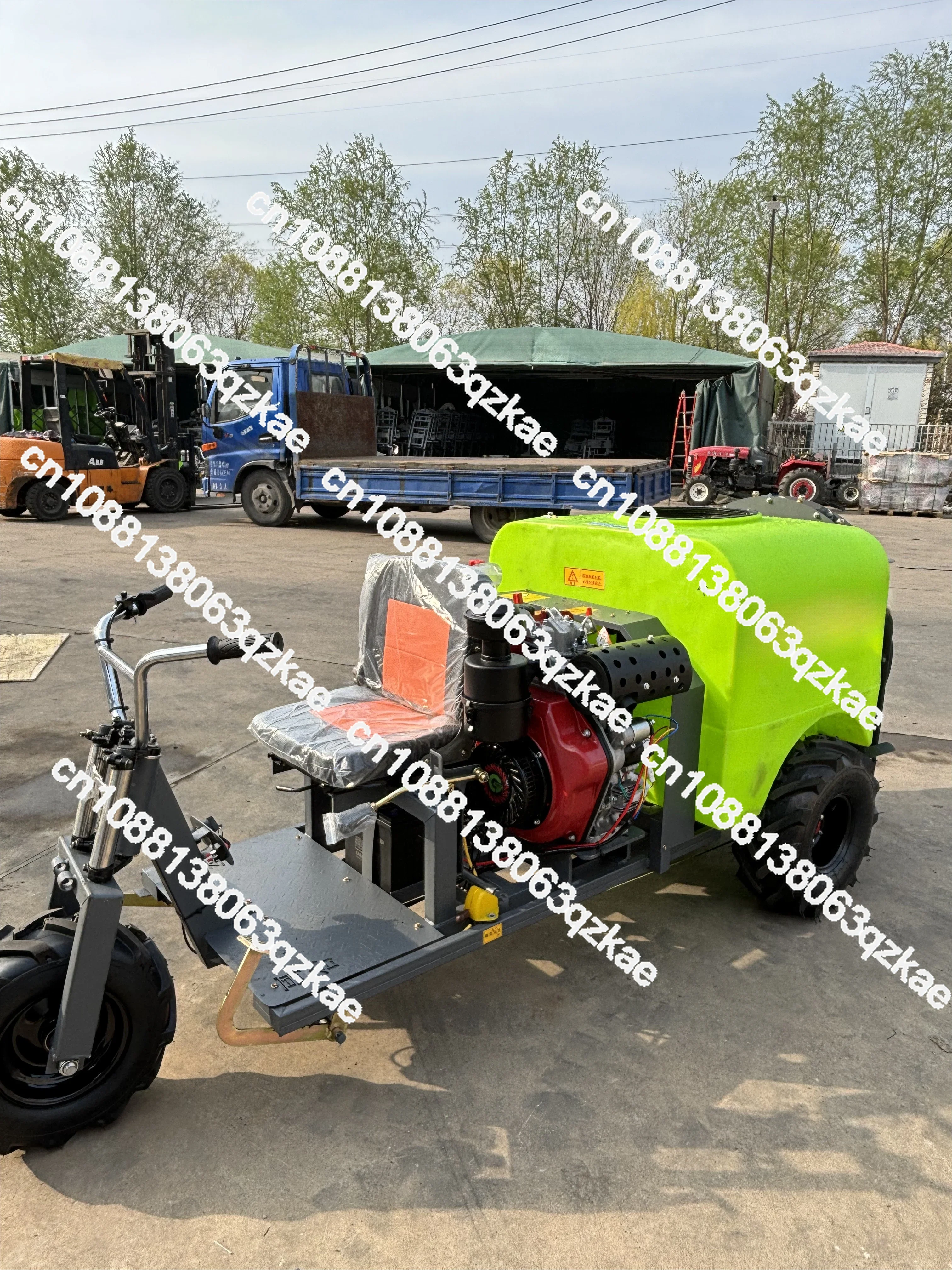 self-propelled 300L agricultural sprayer three-wheel riding sprayer for orchard