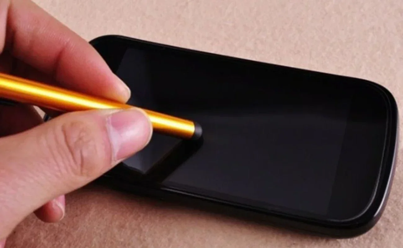 300 Stück bunter universeller kapazitiver Bildschirm-Touch-Stylus-Stift 7.0 für iPhone Samsung Android Handy Tablet