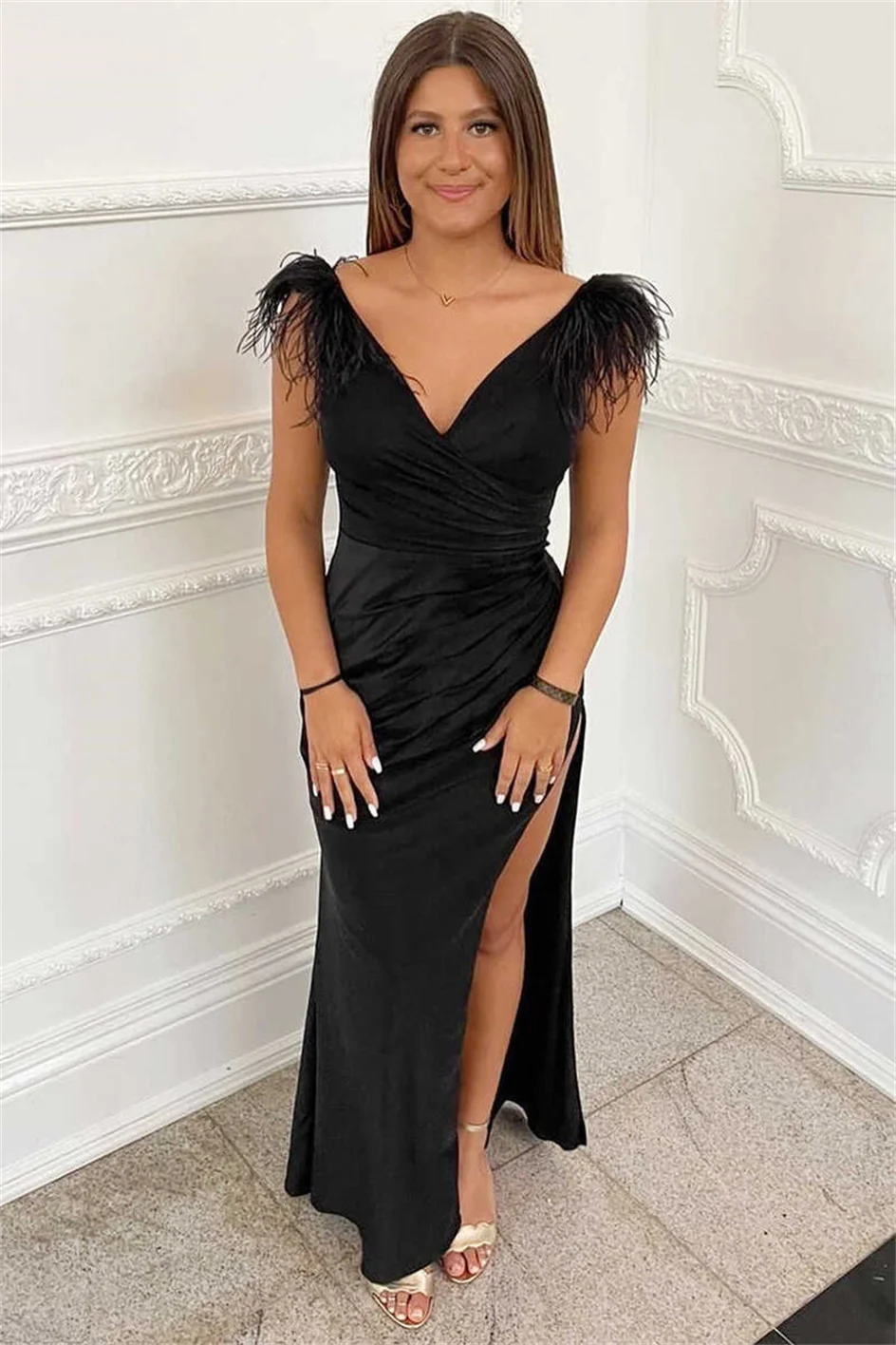 Shiyicey Modern Sleeveless V-neck Mermaid Chiffon Prom Dresses with High Slit Feather Floor-length Evening Gown Party Long Dress