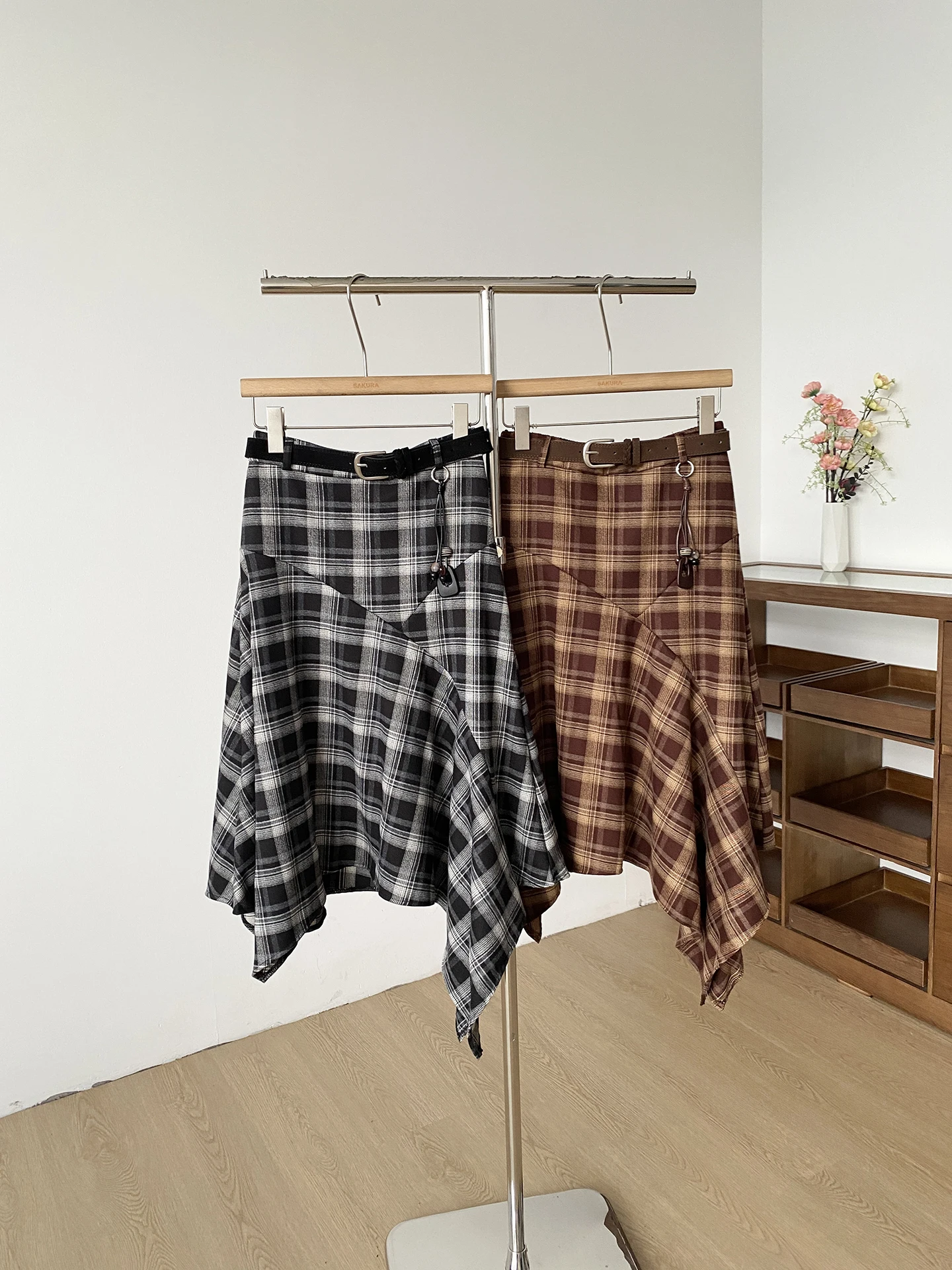 Retro Asymmetric Plaid High Waist Draped Slim A-Line Skirt Women's Autumn Midi Skirt with Belt Elegant Ladylike Style