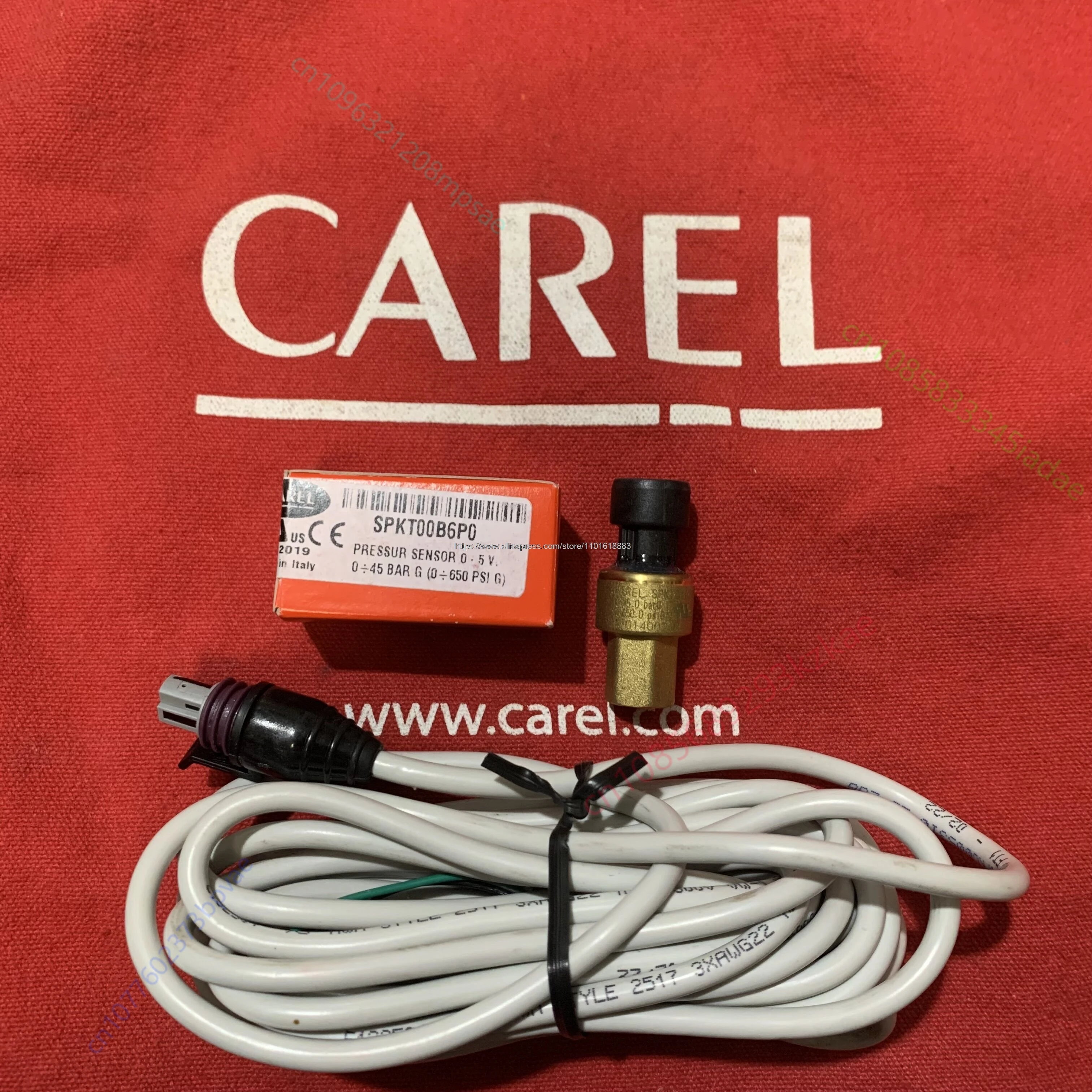 

Новый оригинальный датчик давления CAREL SPKT00B6P0 0-45 кг