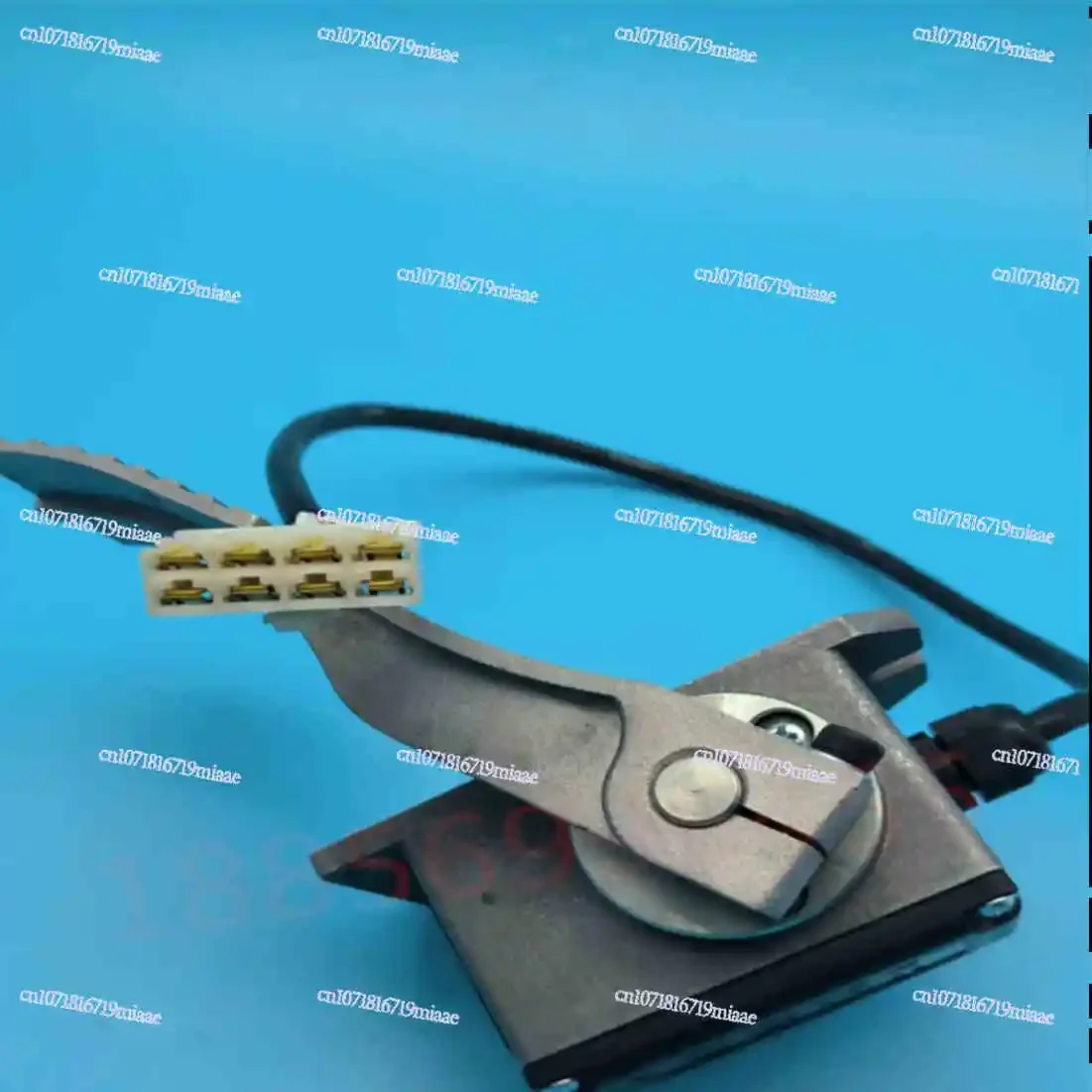 TCM Electric Forklift Accelerator JSQD-124-001 Speed Regulation 8-wire Accelerator Pedal