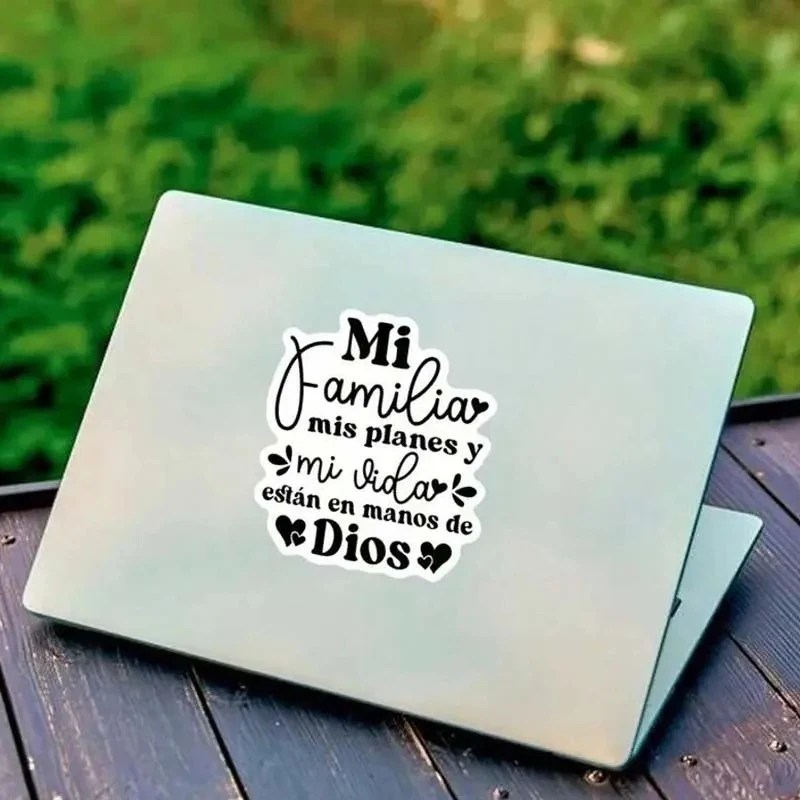 A Car Sticker That Reads "My Family And My Life Are In God", A Spanish Bible Verse, Suitable For Car Stickers, Car Decals - view 5