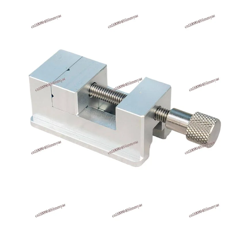 

Mini Bench Vice Precision Flat Pliers CNC Drilling and Milling Fixture Manual Bench Vice Small Grinding Machine Right Angle