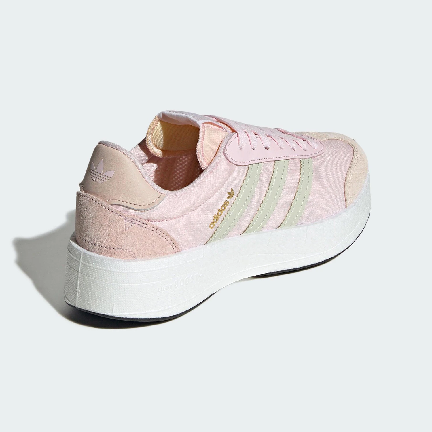 حذاء رياضي كلاسيكي برباط للنساء من Adidas Originals JQ5153