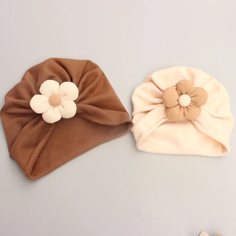 Cute flower combination 0-12 months early birth baby fetus cap newborn winter men and women baby socks hat newborn hat