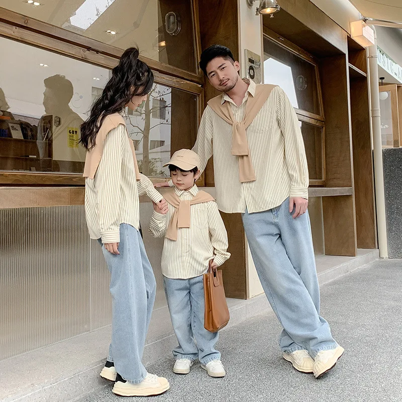 Fashion Family Matching Clothes 2023 New Mom Dad And Children Denim Pants Women Baby Girl Boy Jeans Mother Daughter Son Pants