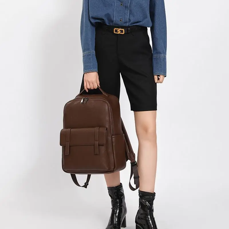 2025 nueva moda marca de lujo de cuero genuino de vaca mochilas para mujer señoras chica estudiante 14 pulgadas mochila de diseño Casual