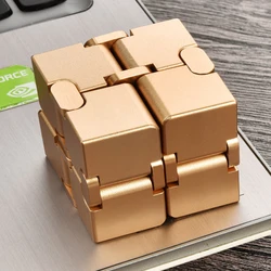 Alumínio Alloy Stress Relief Toy, Metal Cube, Fácil de Jogar, Room Flip Cubic Fidget Toy para Crianças, Autismo, Anti-Stress Presentes para Adultos