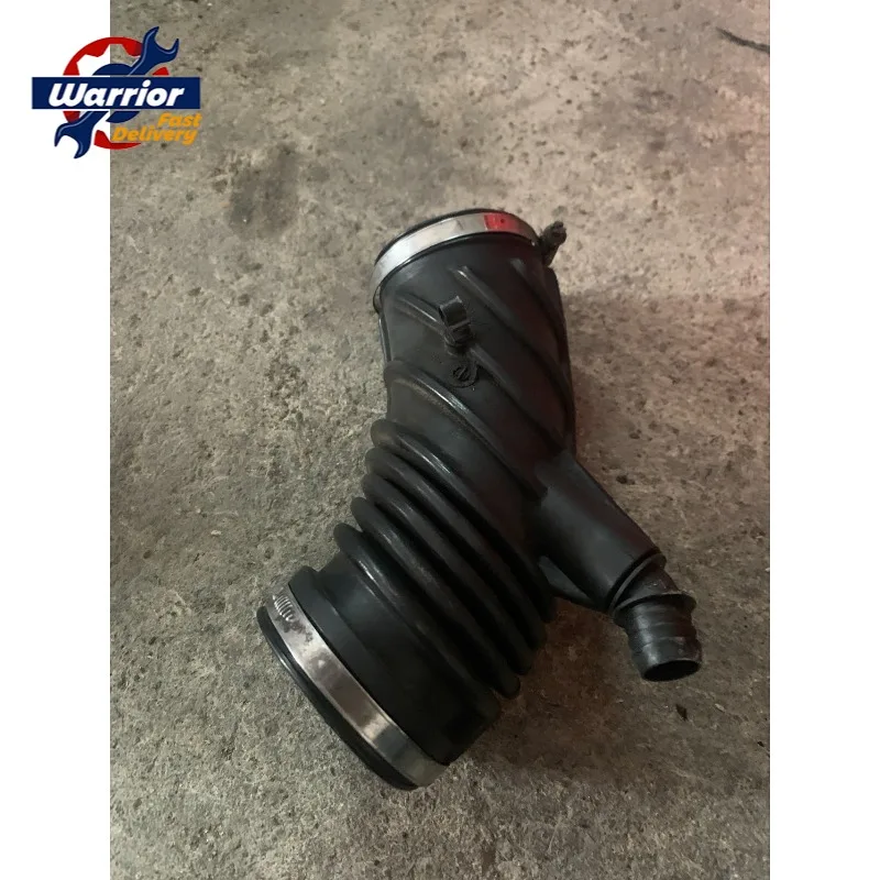 

13711247031 Автомобильный шланг воздухозаборника для BMW E36 318i Z3 1,9 л 1996-1998 для BMW 318is 1,9 л 1996-1997