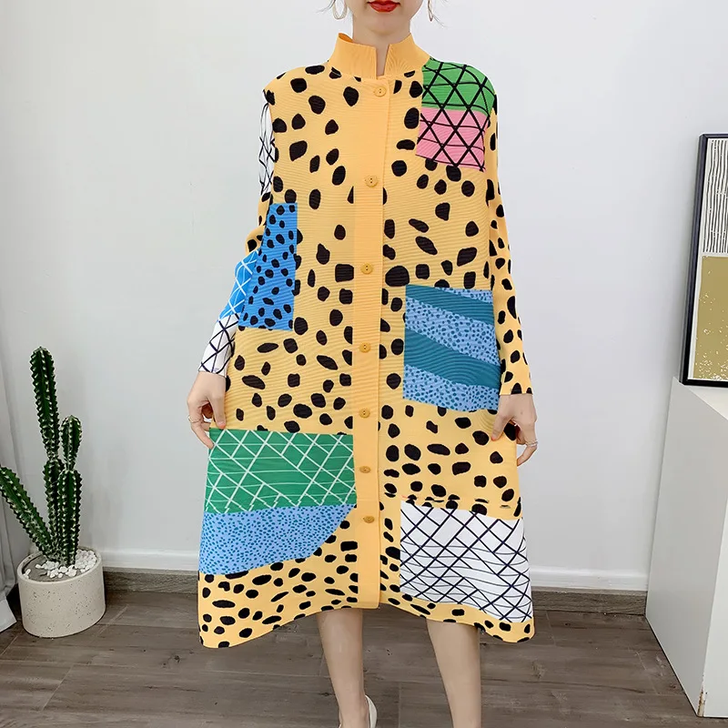 

GGHK Miyake Pleated Polka Dot Dress 2023 Autumn New Pattern Printed Standing Collar Fashion Dresses Elegant Ladies Clothing