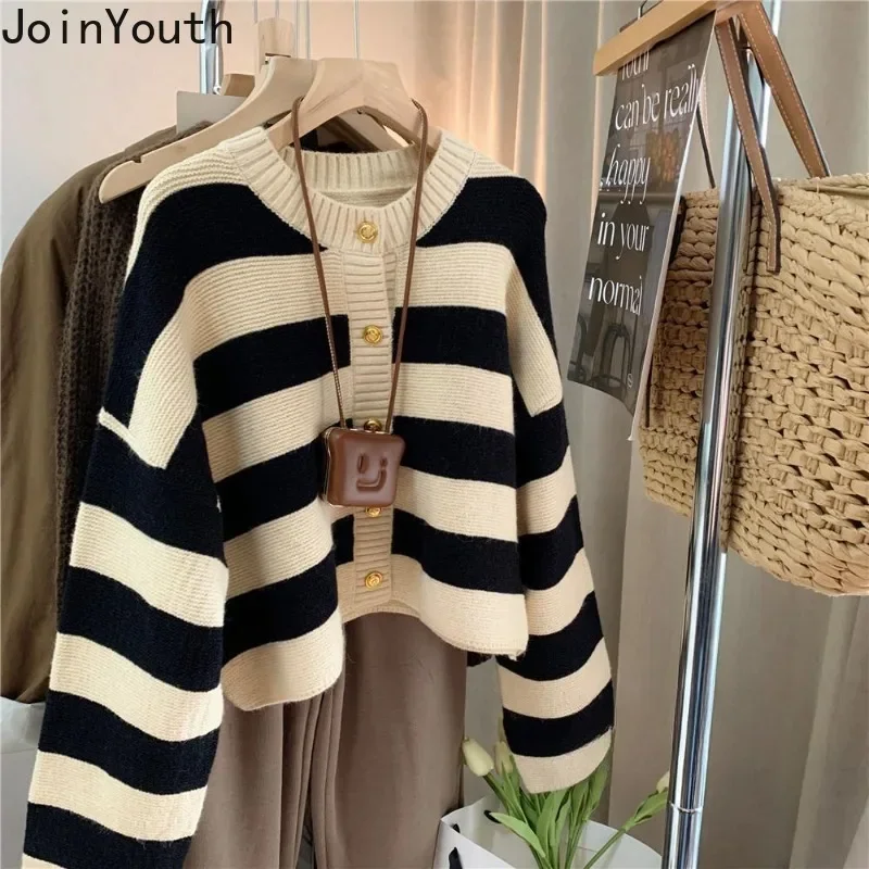 Striped Cardigan Coat 2024 Women\'s Clothing O-neck Casual Sueter Mujer Fashion Korean Knitted Cropped Sweater Tops Pull Femme