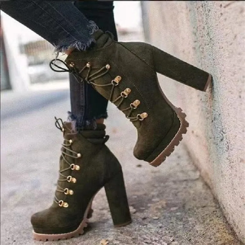 Women\'s Boots Thick Heel Rivet Ankle Boots Fashion Super High Heel Women\'s Shoes Autumn and Winter New Women\'s Casual High Heels