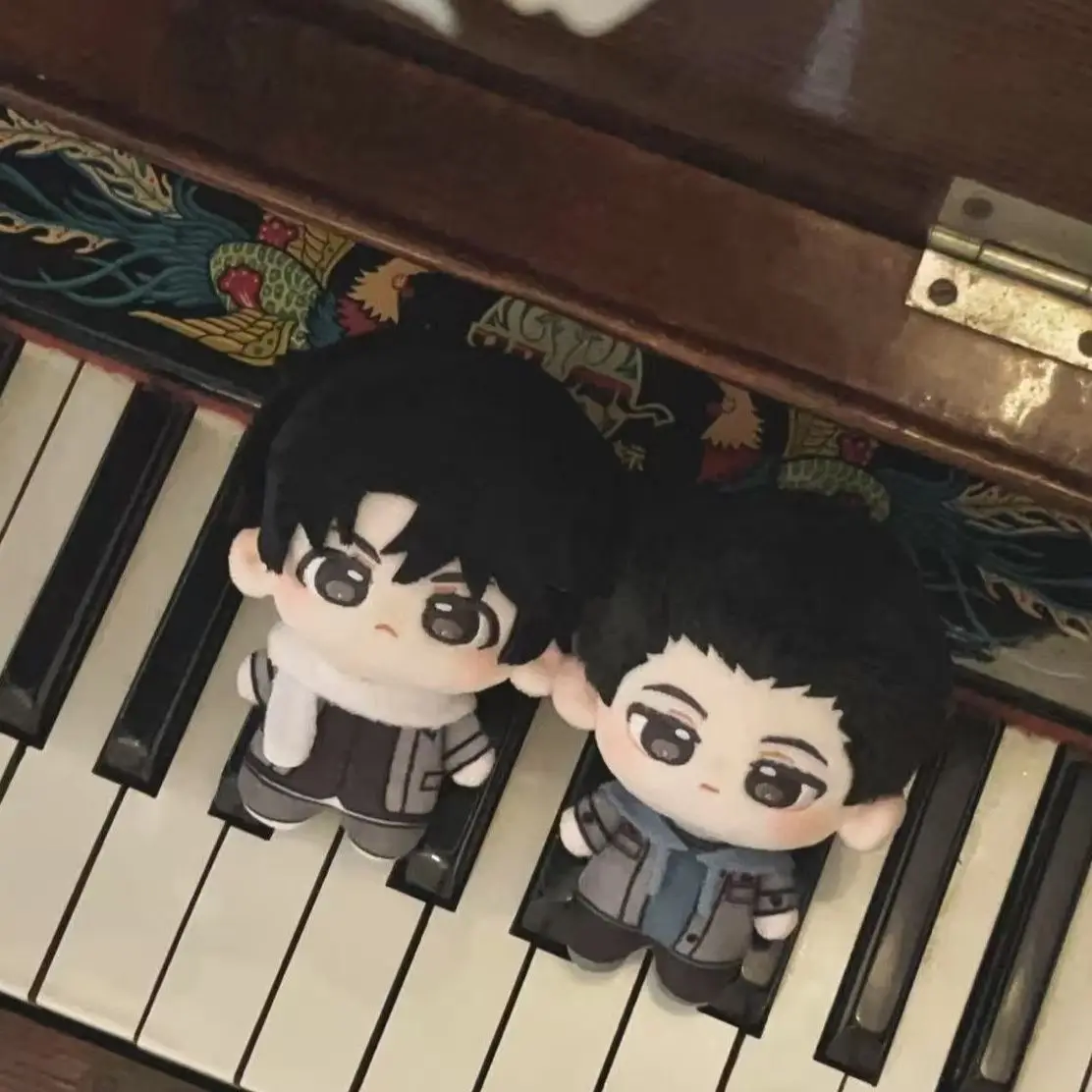 Wypchana 10CM Savage Jiang Cheng Gu Fei Pluszowa Lalka z Nadrukiem - Kreatywny Prezent lub Zawieszka do Plecaka