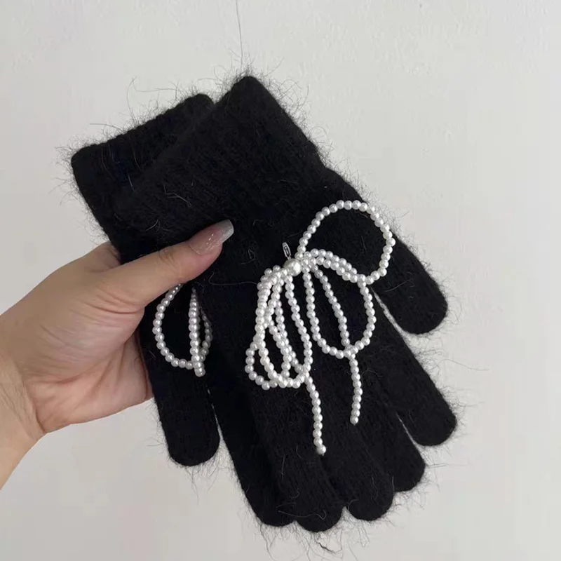 

1Pair Black Full Finger Gloves With Bow Pearls Hanging Ornaments Winter Plush Warm Knitted Mittens Wrist Glove For Women Cycling