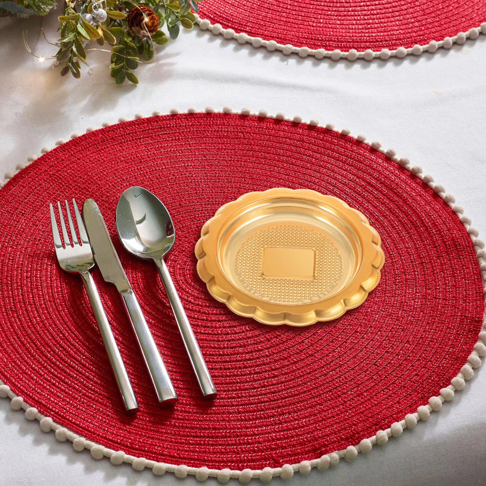 

20 Pcs Gold Cake Base Trays Cake Boards for Dessert Display Stands Serving Plates Plastic Cake Pads Bottoms