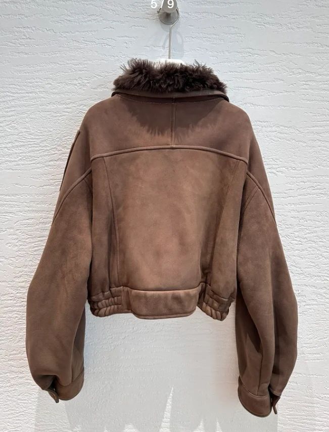 Luxurious and Sophisticated Faux Suede & Shearling Jacket – New Autumn/Winter CollectionNO.39