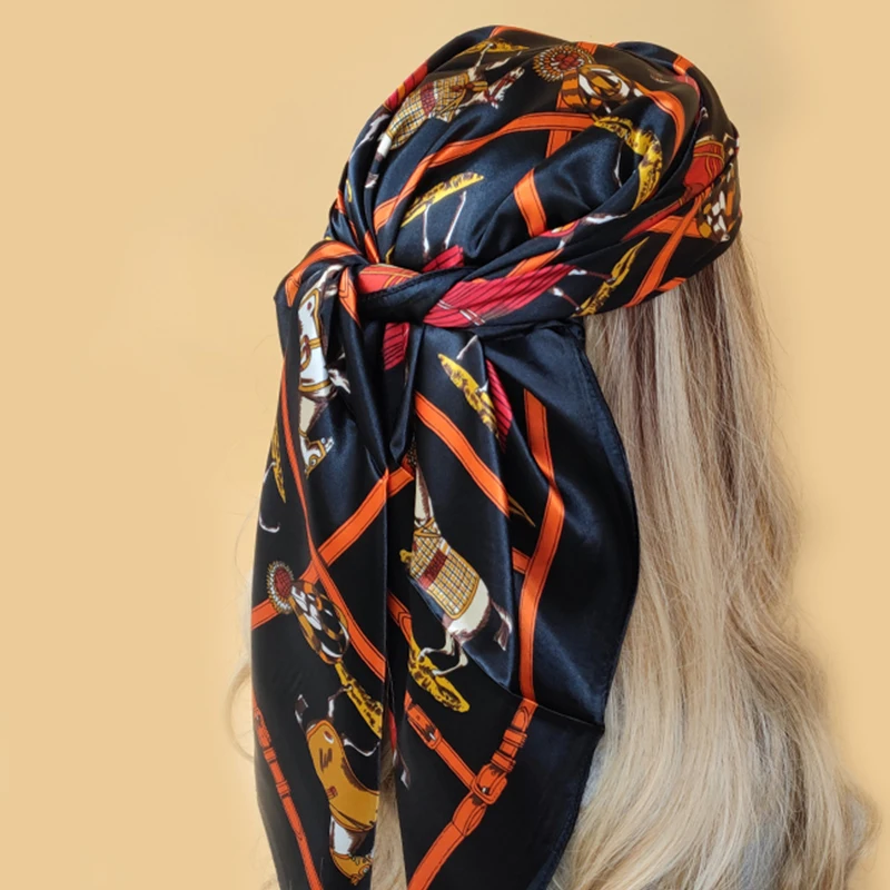 Fashion Beach Sunscreen Bandannas Popular Square Travel Shawls 2022 Four Seasons New Silk Scarves Luxury Print 90X90CM Kerchief