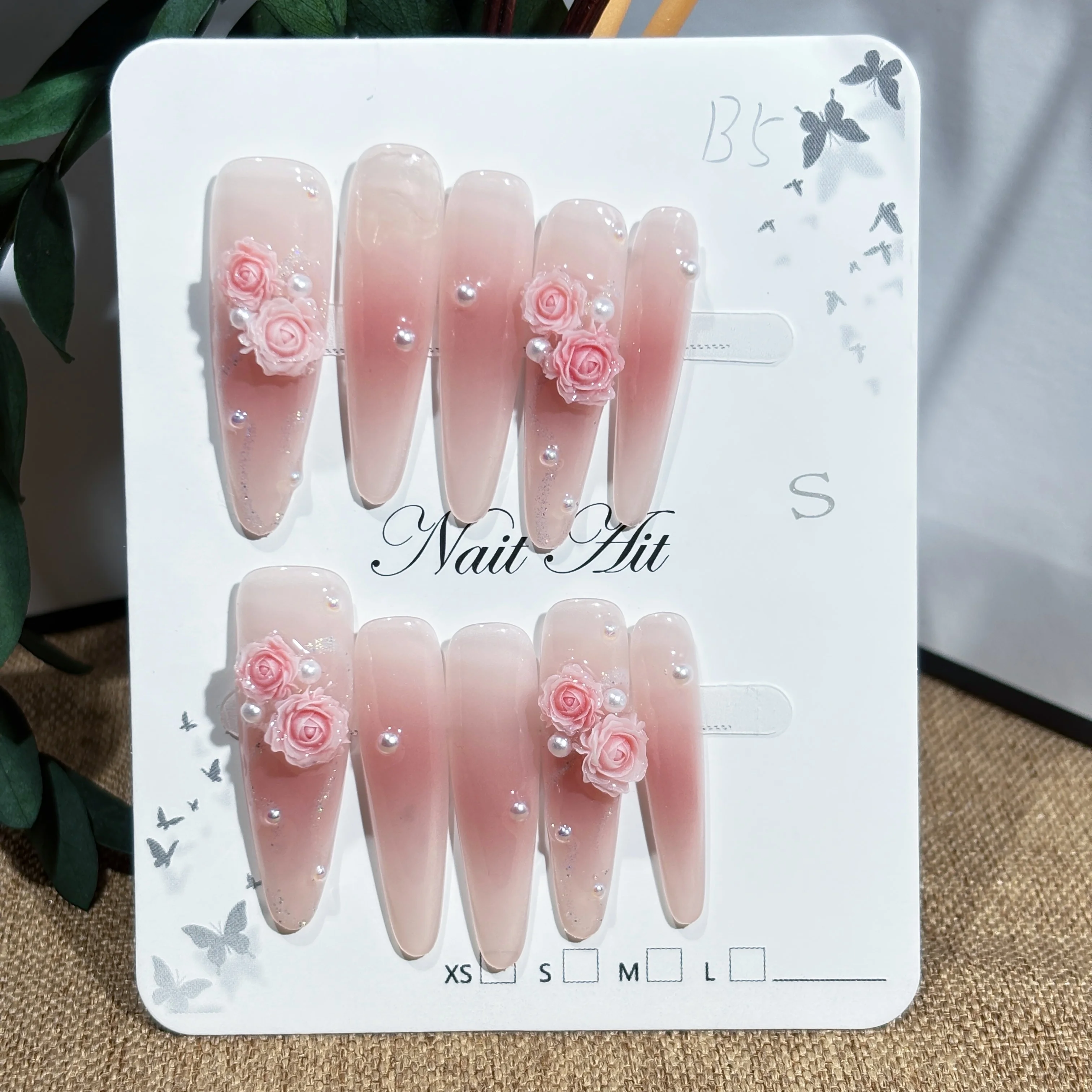 

10Pcs Handmade Pink Blush Fake Nails Cute 3D Rose Flower Pearls False Nails Romantic Nail Art For Women