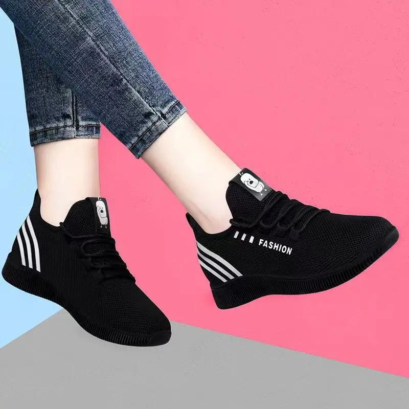 2023 Summer Womens Black Shoes Sneakers Flats Sport Footwear Shoes Female Lightweight breathable Shoes кроссовки мужские