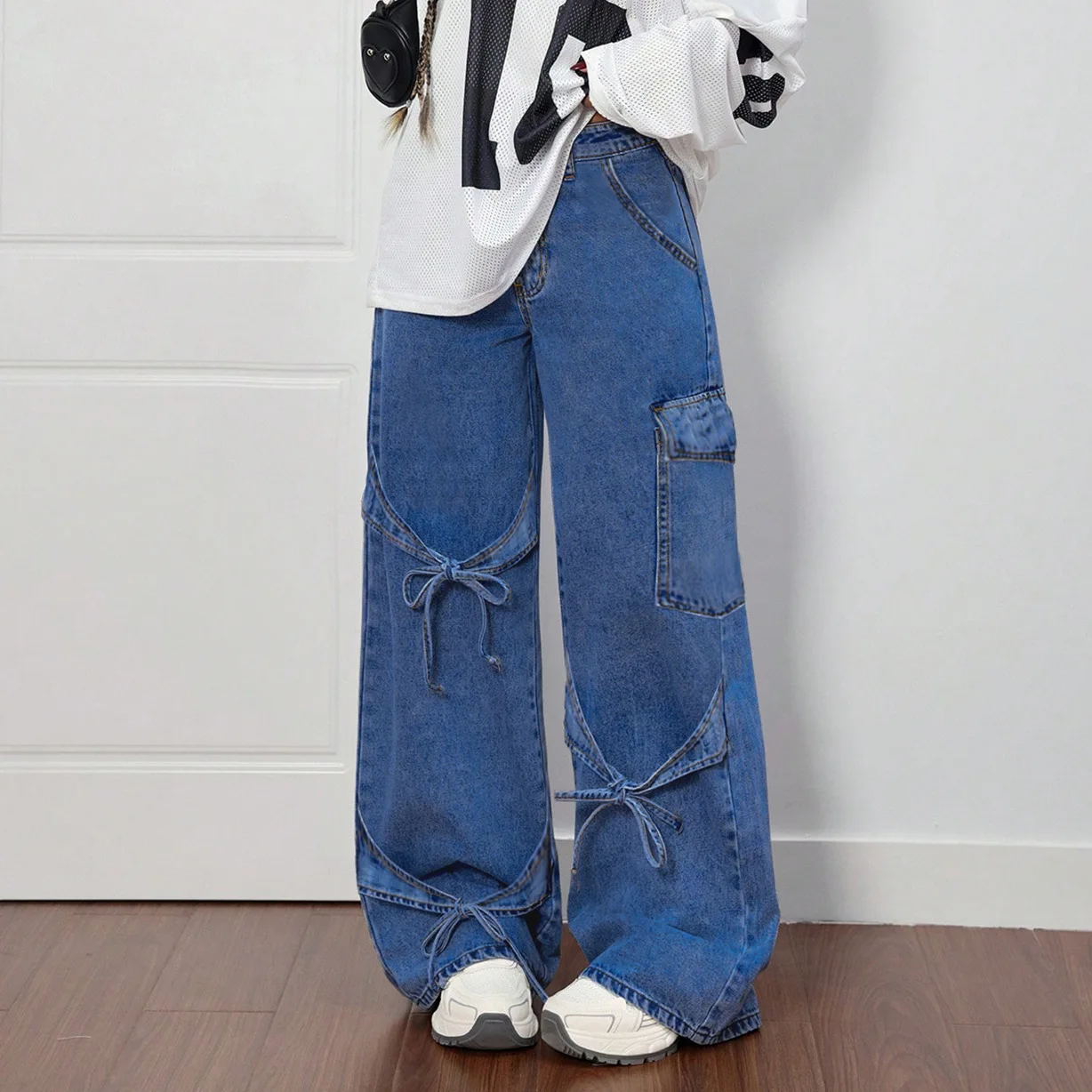 

Fashionable lace-up straight-leg jeans. Women's four seasons new Design sense casual loose high-waisted workwear wide-leg jeans