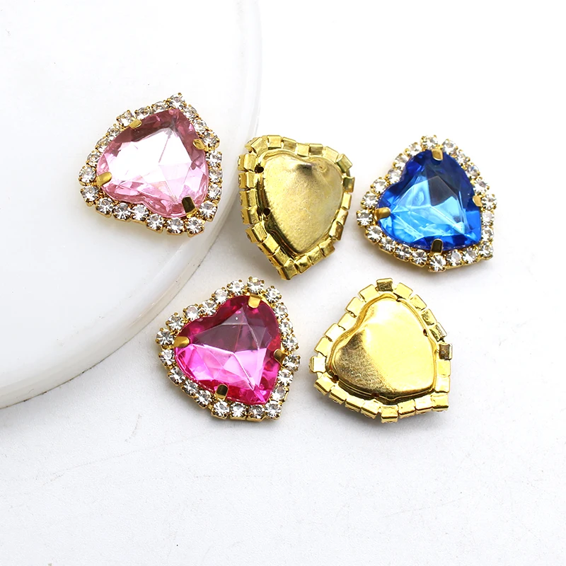 20mm 10pcs Gold Flat Bottom Heart Rhinestone Ornament for Wedding Headwear Jewelry Clothing Sewing Decoration