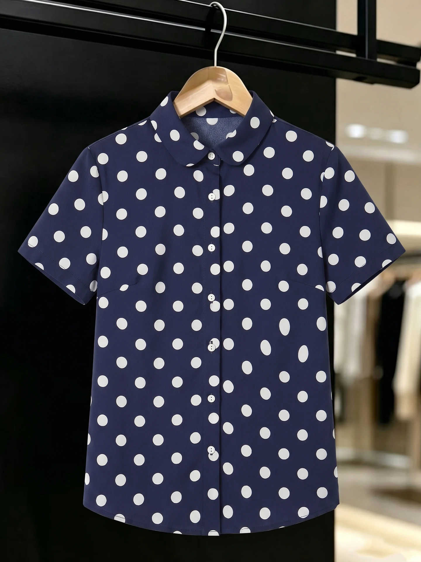 

Chic Polka Dot Button up Shirt Korean Style Summer New Arrival Elegant Fashionable Turn down Collar Women's Business Casual Top