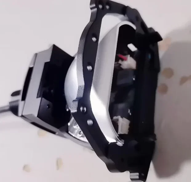 

1 piece module for blue lens