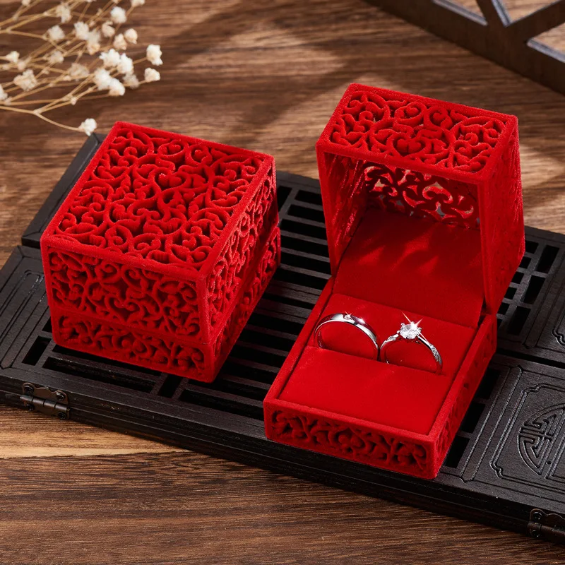 Hollow Red Velvet Ring Box Couple Double Ring Bearer Box for Wedding Engagement Gift Favor Jewelry Organizer Packing Boxes 2023