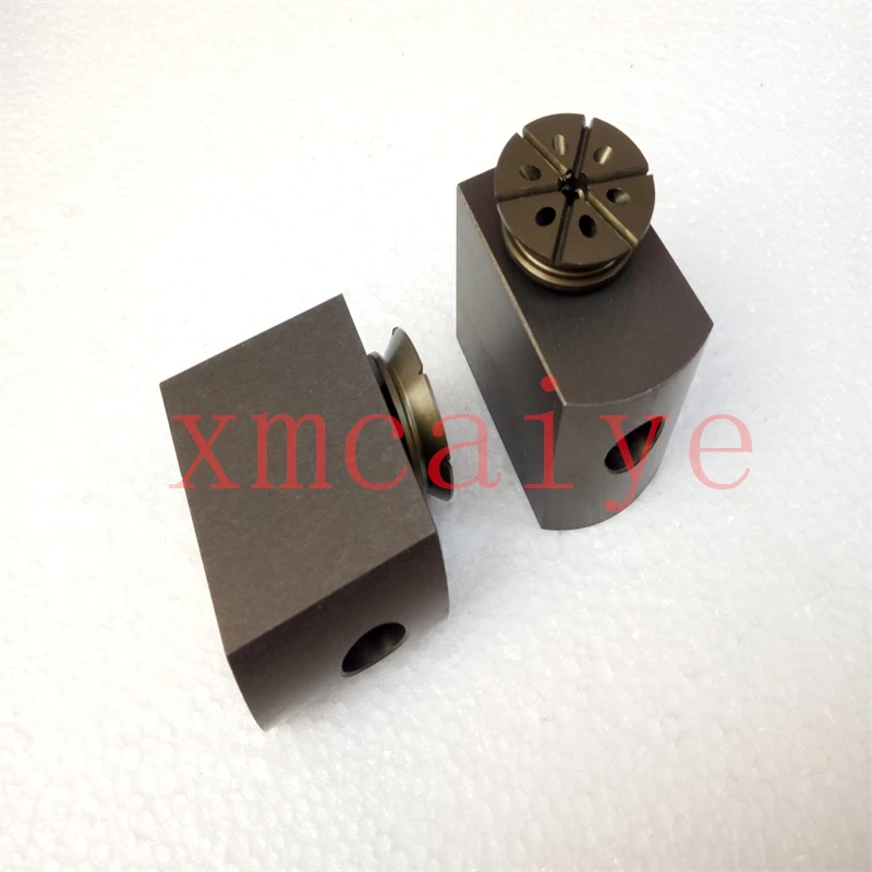 2 Piece Forwarding Sucker For Roland 700 Roland Printing Machine Spare Parts
