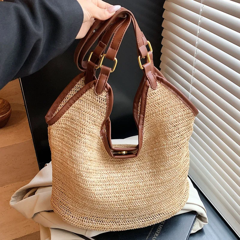 

Summer large capacity woven tote bag for women 2025 new casual and stylish one shoulder straw woven bag for vacation beach bag