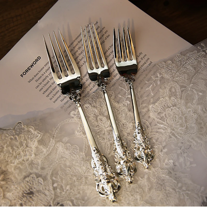 1pcs Luxury Western Silverware Silver Plated Cutlery Dinnerware Dinner Fork Spoon Teaspoon Soup Spoon Cake Spatula Restaurant