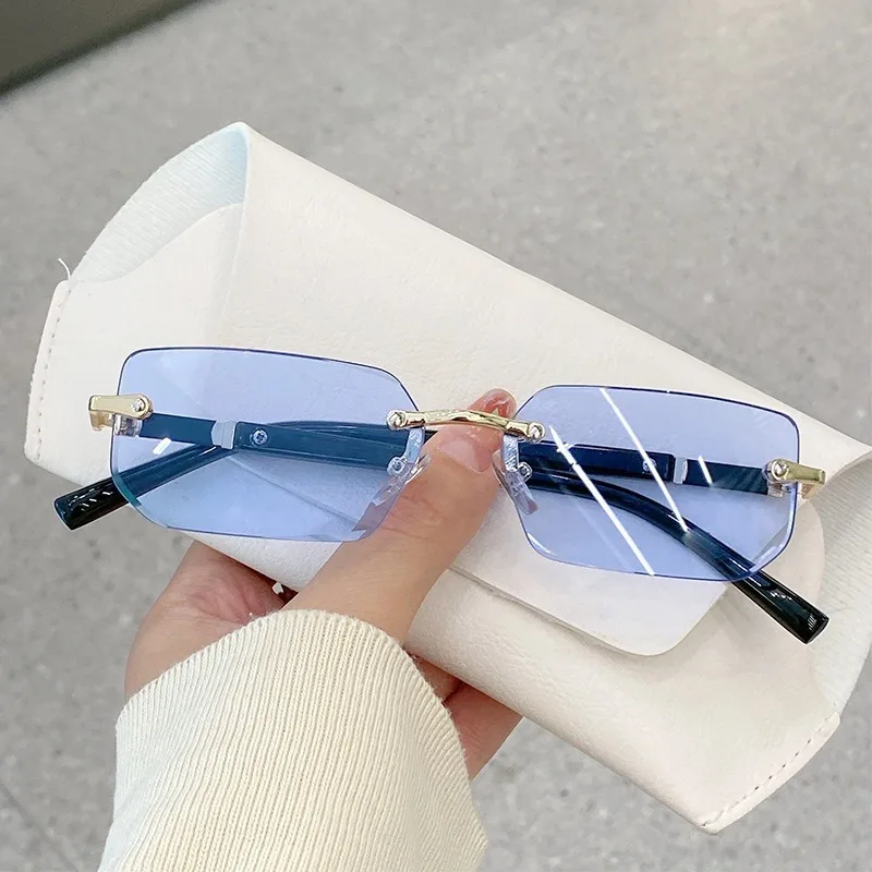 1 Stück minimalistische randlose quadratische Herrenbrille, klare Gläser, für den täglichen Gebrauch und zum Fotografieren – Detail 5