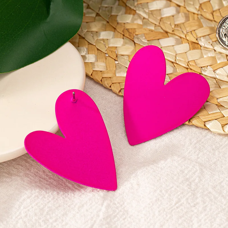 Stud Earrings For Women Colorful Enamel Metal Heart Shape Ear Accessories Holiday Party Gift Fashion Jewelry E478