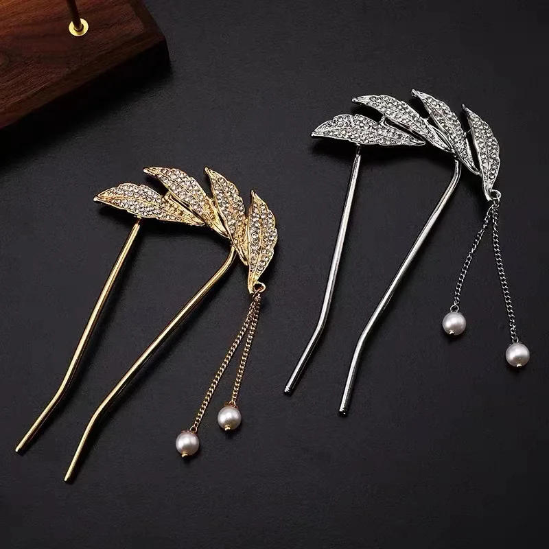 Fashion Hair Stick Women Hair Clips Metal Pearl Rhinestones U Shape Hair Clip Girls Leaf Hair Sticks Hair Accessories 2022 New