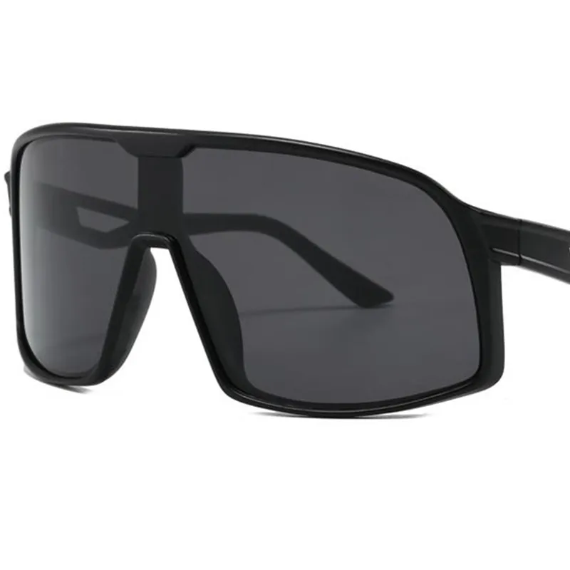 

NEW Outdoor Sunglasses Unisex Windproof Sunscreen Sun Glasses Siamese Lens Adumbral Anti-UV Spectacles Simplity Ornamental
