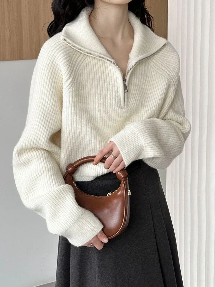 

Women's Korean Style Zipper Short Sweater Turn-down Collar Pullover White Knit Sweater for Autumn and Winter Fashion