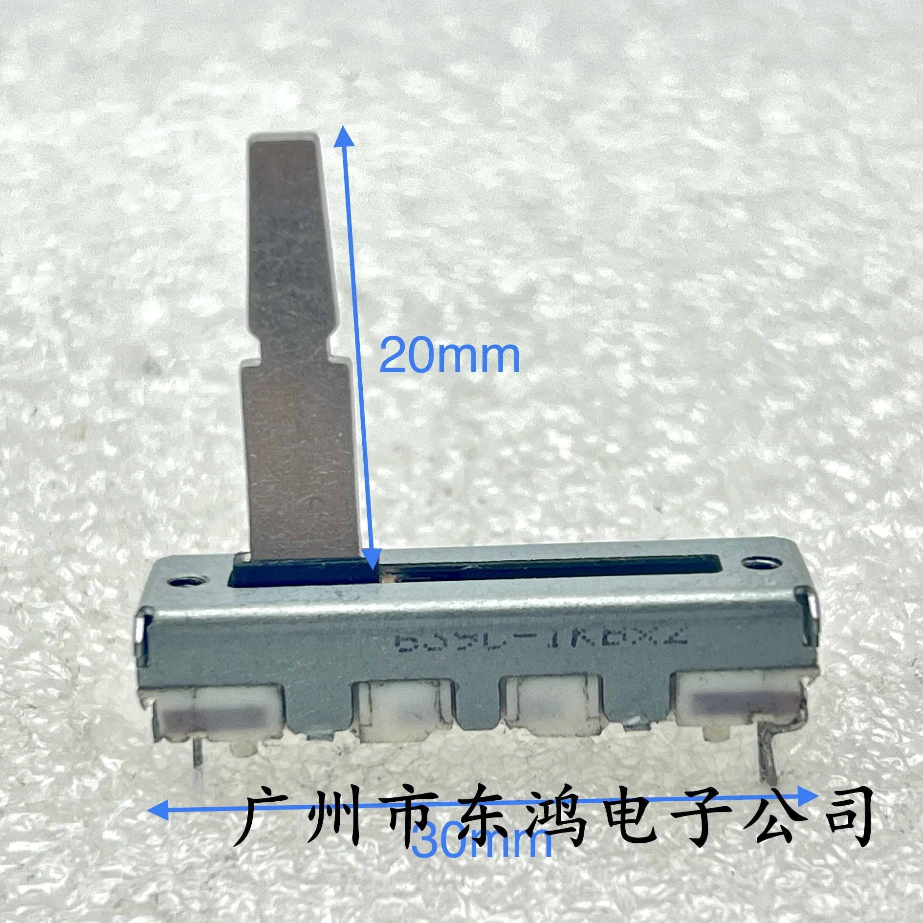 1 PCS Japanese 30MM straight slide potentiometer, 4-pin B1Kx2, shaft length 20mm